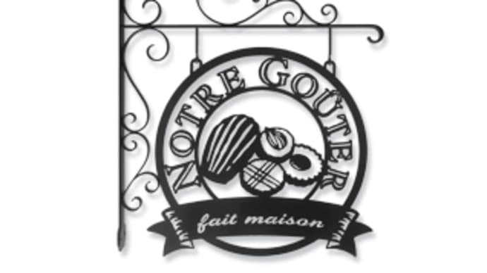 香川県 / 焼き菓子専門店 「Notre Goûter -ノートル グーテ-」様のブラケット看板