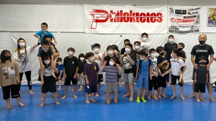 (土)キッズ格闘技クラス09:30〜