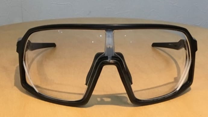 4月4日月曜日 Oakley スートロS度付きブルベ用グラス完成!
