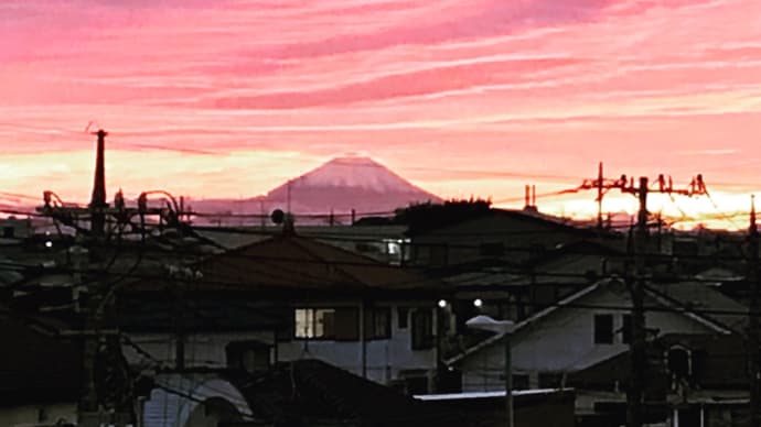 美しい富士山〜武蔵浦和ホームにてw