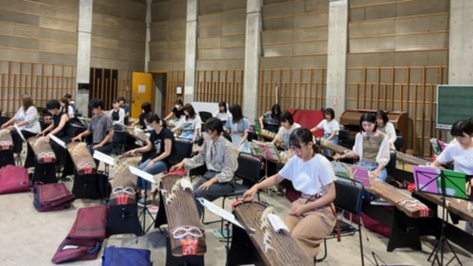 大学の集中講義始まりました~!