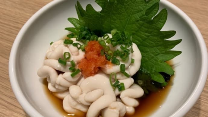デパートで、鮮魚屋のレストランによる