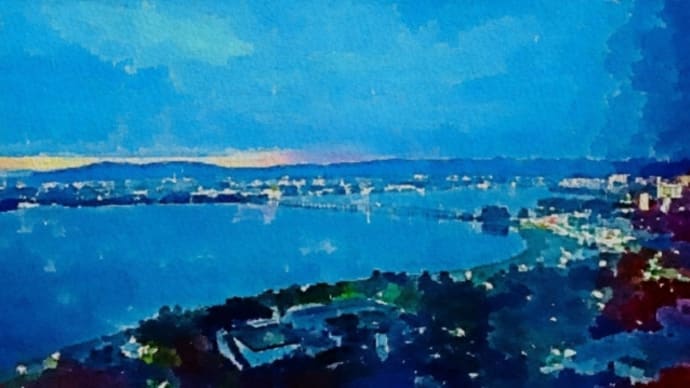 琵琶湖の夜明け