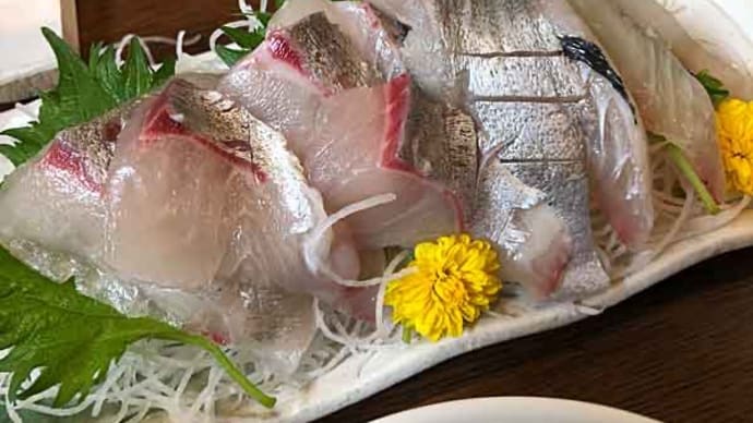 市場内の定食百名店! 超人気店の「一力」で極旨刺身!