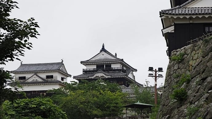 四国旅行2日目前編(坂出→松山城)