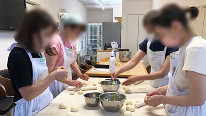 パンもお好み焼きも同じ粉もん
