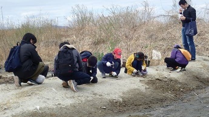 里山体験プログラム「化石でワンダー探検隊」