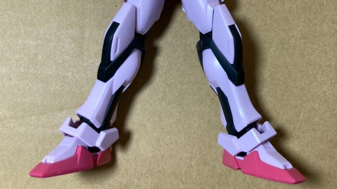 ③ガンプラ エントリーグレード 1/144 ストライクルージュ 組立中です!
