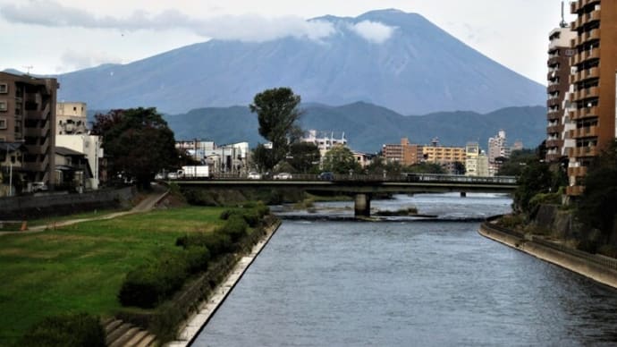 今日の岩手山(旭橋→太田橋→明治橋)