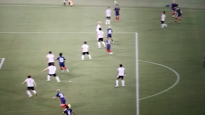 横浜FCが2枚替えで失点か?