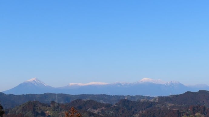 霧島連山の雪