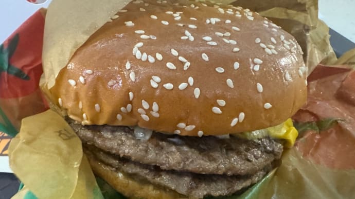 ジャカルタ空港でバーガーキング