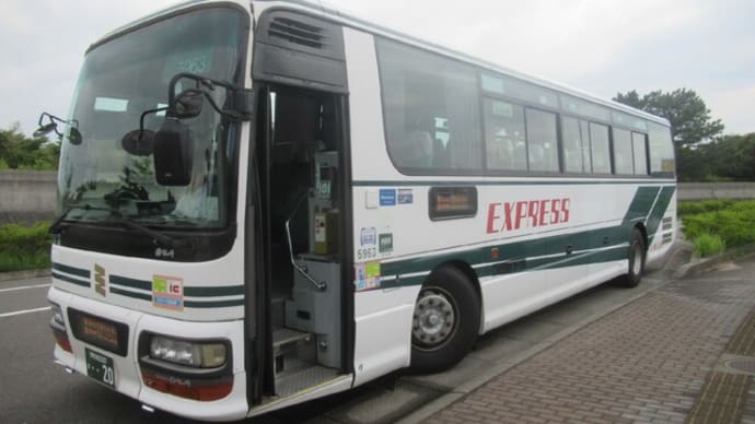  津～中部空港の高速船と伊勢神宮を連絡するバスの最終便に乗車