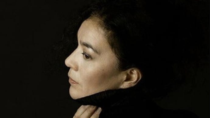 LILLY(Lilly Ann Hertzman)、デンマークのヴォーカルな方でして:D