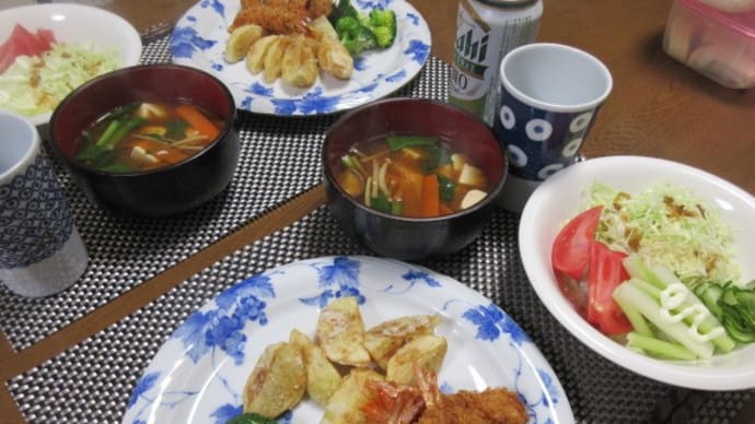 昨日のお昼 晩御飯 買物 / S君がやって来る。 気をつけないと^^
