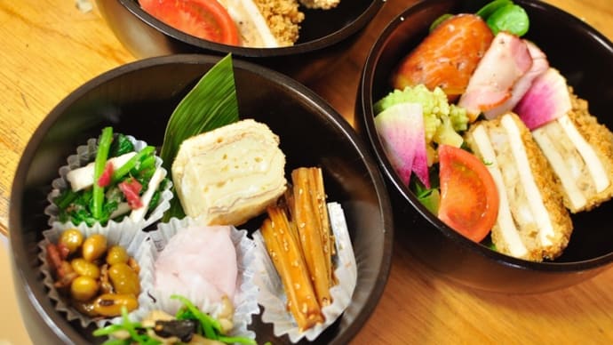 鳴子漆器のお弁当。