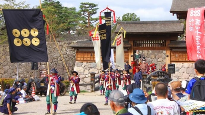 信州・松代城址の「桜」も見ごろに(後編)・・・・・!