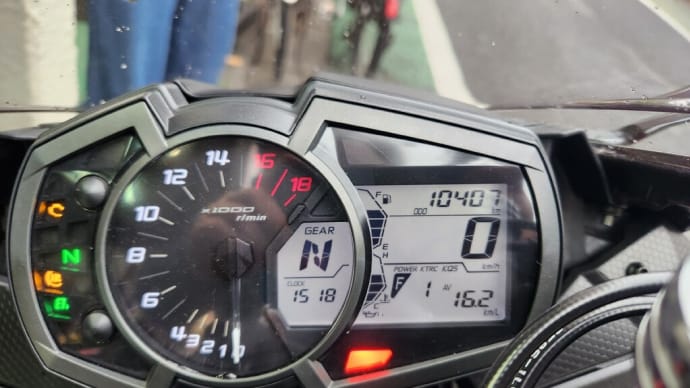 ZX-6R タイヤ交換 ミシュラン PowerGP