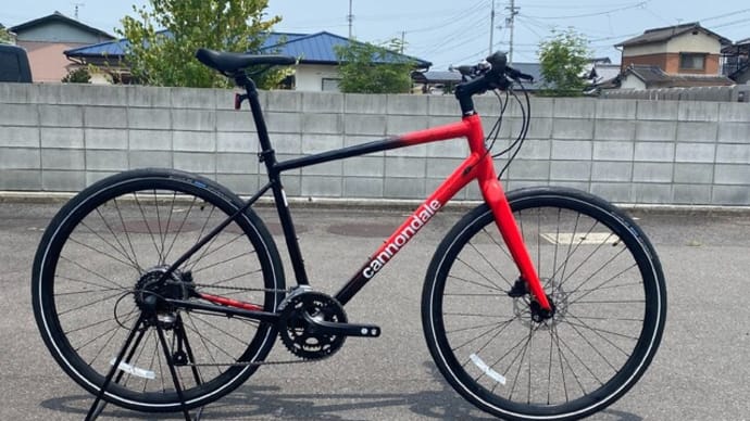 世界限定100台のクロスバイク入荷しました♪