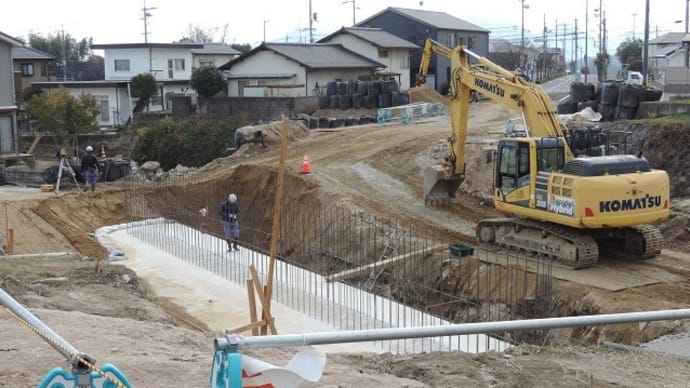 市道堂垣内広池山線工事の今