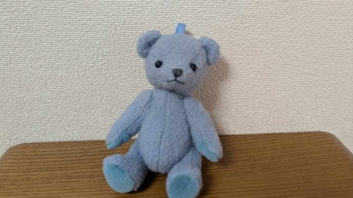 生徒さんの作品 水色のバッグチャームベアとテリア君