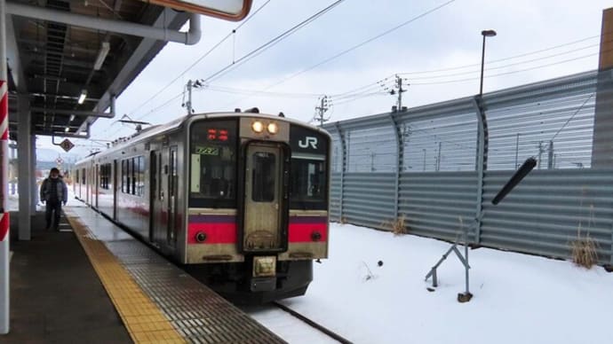 2024冬の青森 桜並木雪化粧