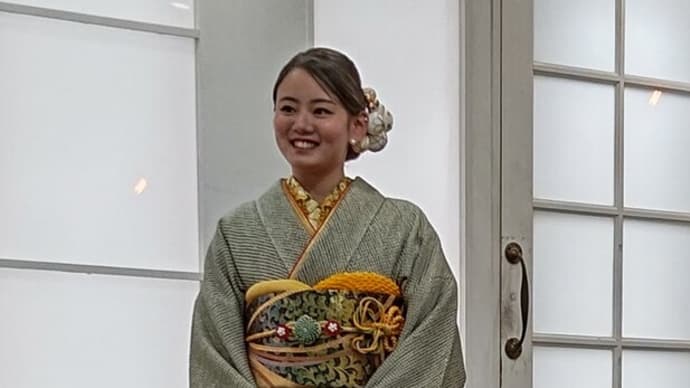 令和3年12月5日出張着付3・5件目は大阪市南区心斎橋・富田林市、振袖と5歳児の紋付き袴のご依頼でした。