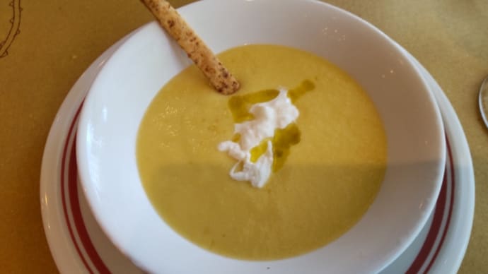「トラットリア・ダ・ケンゾー」でランチ