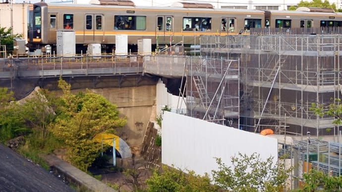 阪神9000系、工事用台船の仮設トイレ-架替え工事中の淀川橋梁【2】