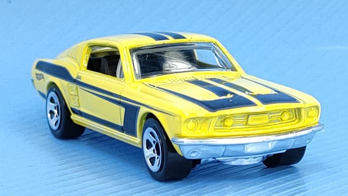 1967 フォード マスタング(2014年 西友限定販売)