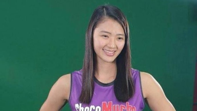 フィリピンの人気女子バレーボール選手