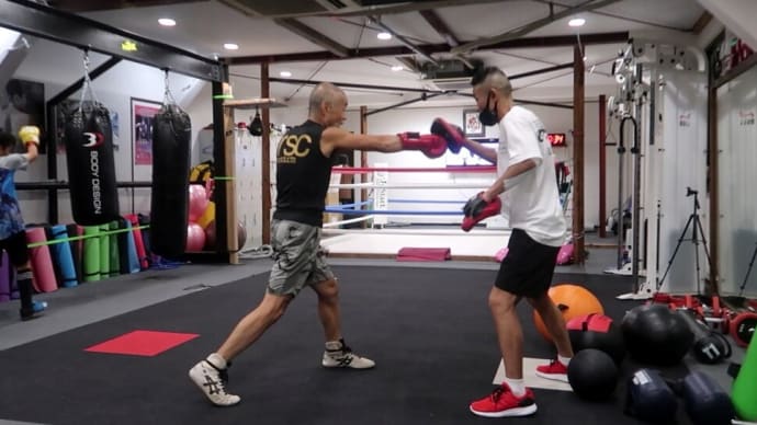 あしたのジャッキー(左アッパー右の壁編) right lower back movement is very important for left uppercut