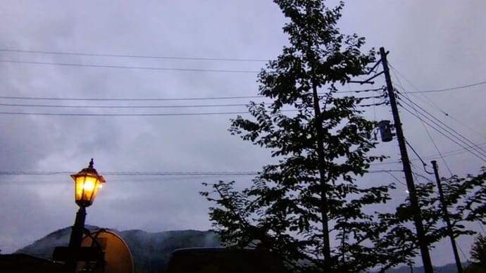雨ですね〜カエルさんの空