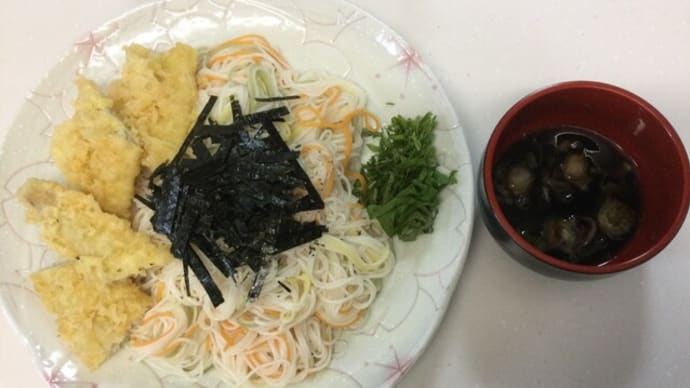 今日の昼食・・・