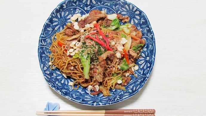 6月15日 屋台風焼きそば&もち麦入野菜カレースープ。