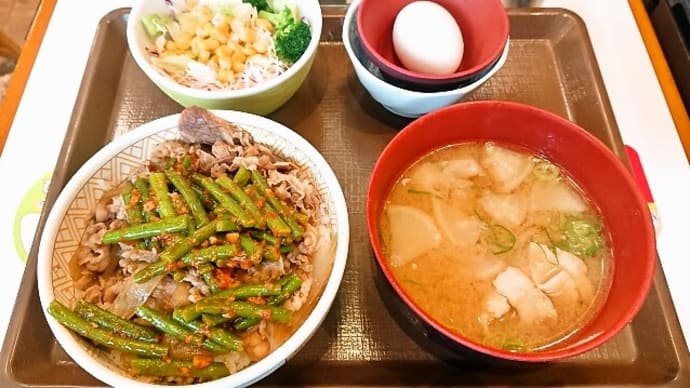 すき家(新川永代橋店)でニンニクの芽牛丼(並)のランチセット+とん汁変更(2021年8月13日)