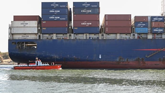 紅海の危機が世界貿易に影響、中国商人は生き残りを求める