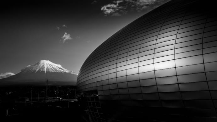 Dome and Mt.Fuji　M11