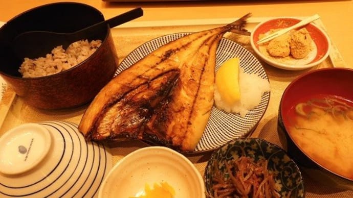 さち福やで鯖の塩焼き定食