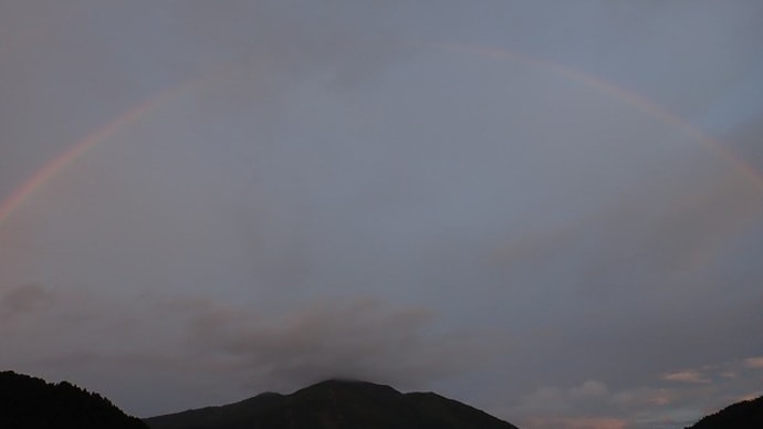 至仏山（尾瀬）の虹