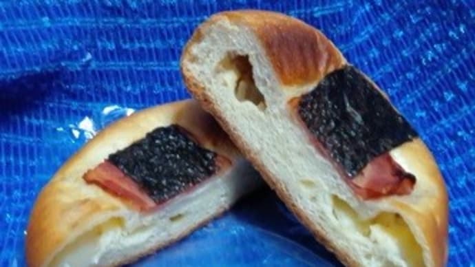 鶏そぼろと海苔蓮根のたいたん、ってゆからパンで朝食したんだね:D