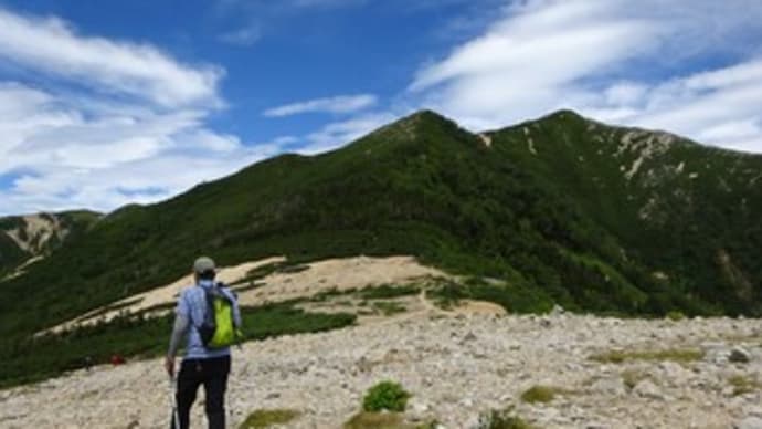 テント泊で横通岳、常念岳 3