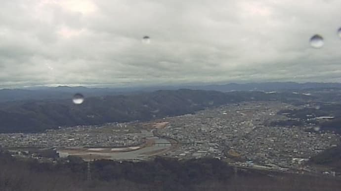 曇り、霧なし