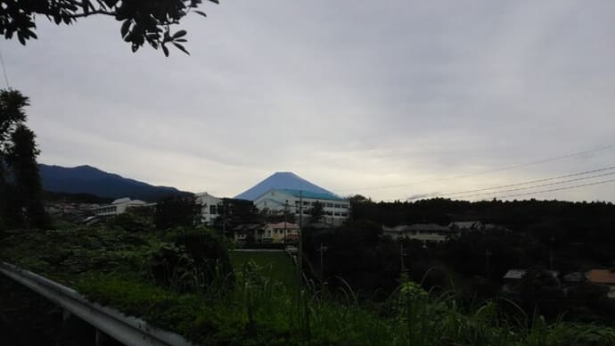 200921_今日の富士山・・・初冠雪かな？
