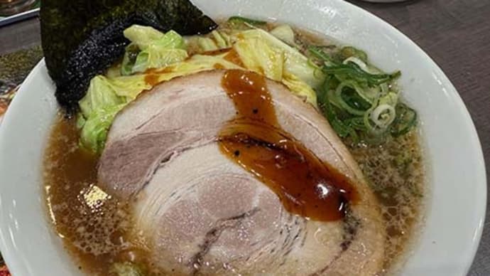 熱々のきゃべとんラーメンを初めて食べる。