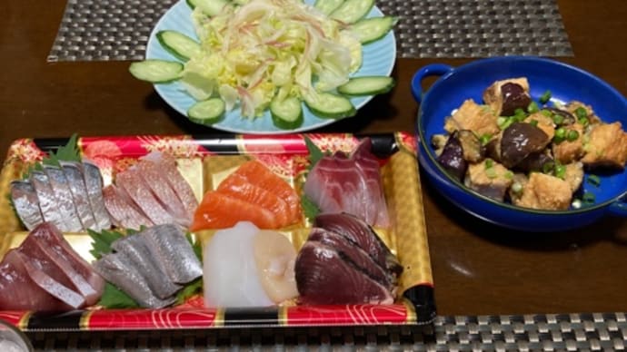 お刺身などの夕食