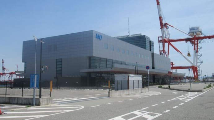 元神戸~関空高速船ターミナル、取り壊し工事が始まる様子なし