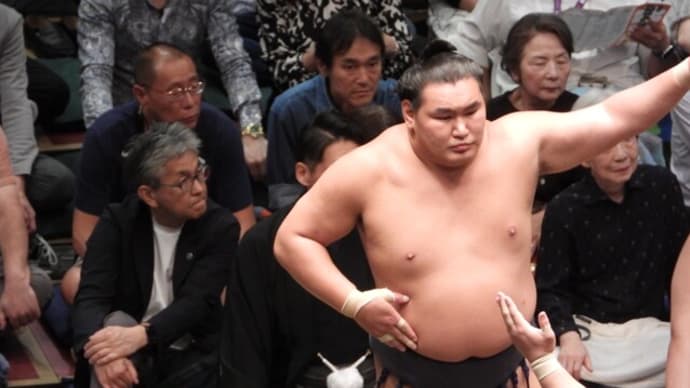 大相撲夏場所初日