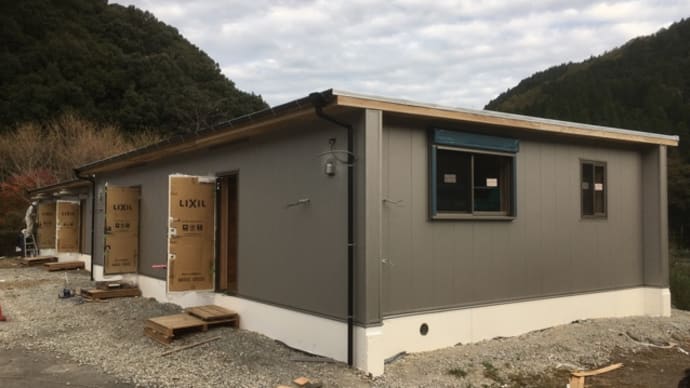 驚異のスクエアパネル工法