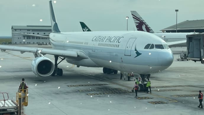 [クアラルンプール】キャセイ航空のビジネスでクアラから香港まで